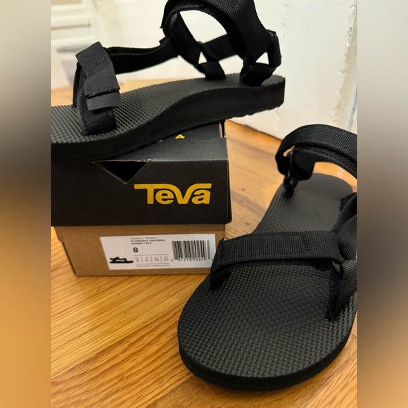 teva universal original size 8/8.5 NWT - Picture 2 of 4